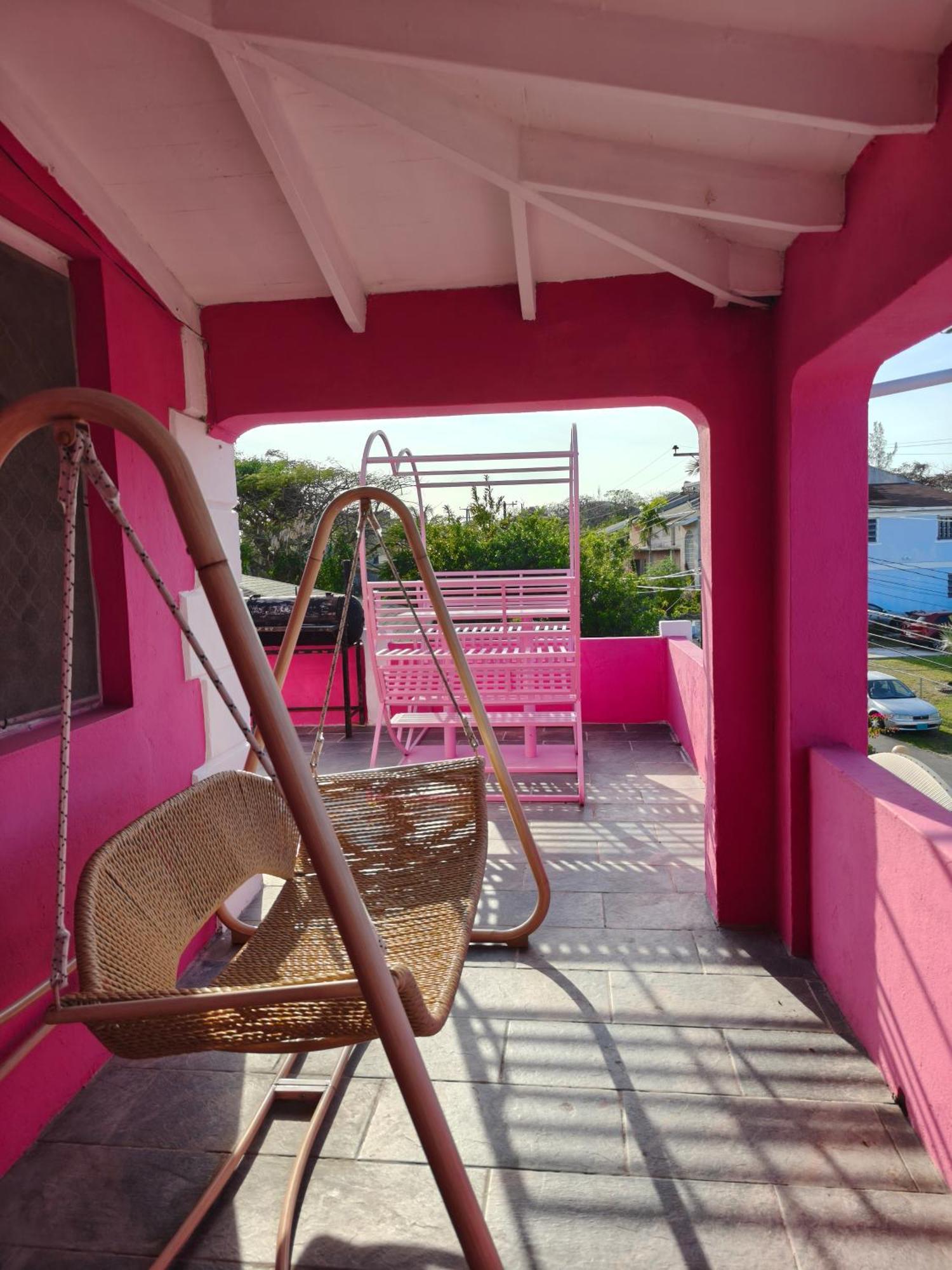 Da Pink And White Palace Нассау Екстер'єр фото